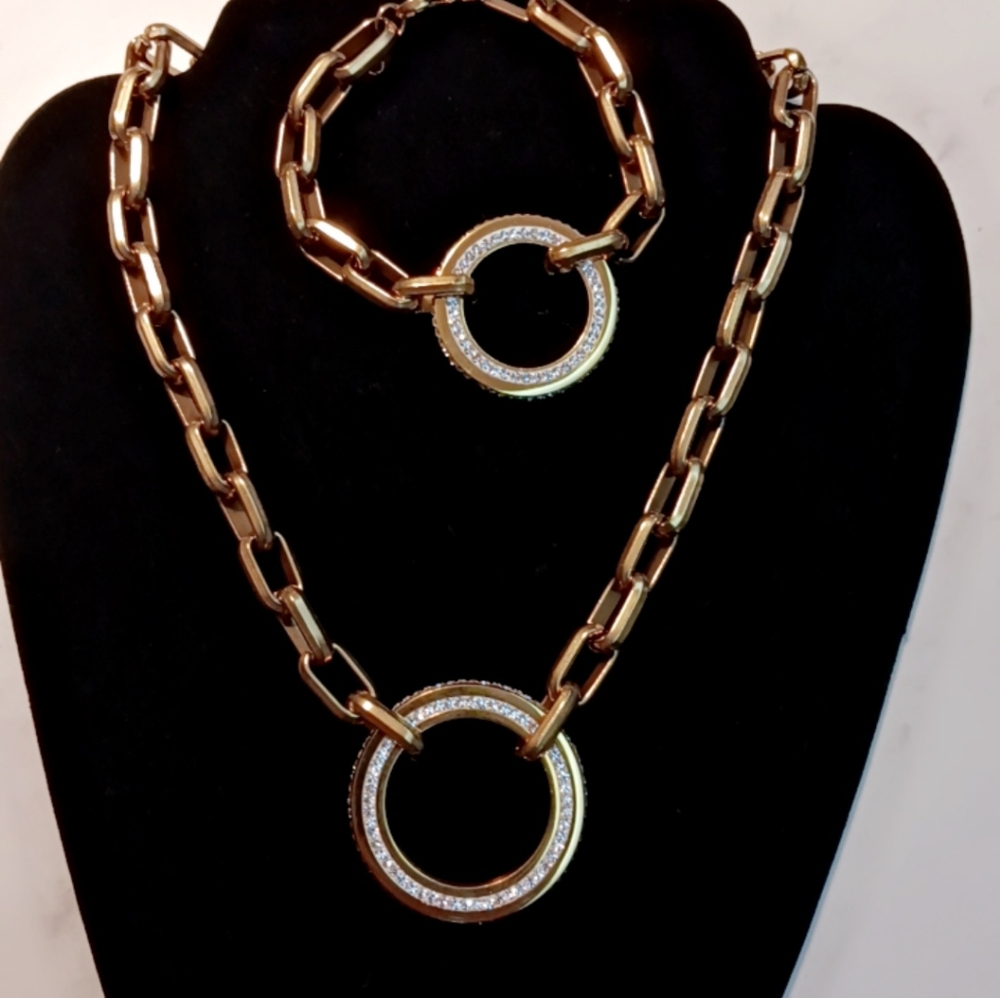 Stainless steel gold set